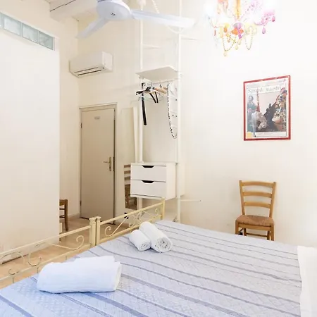 - Le Stanze Del Carro - 3* Bologna