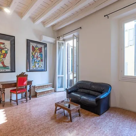 Le Stanze Del Carro By Short Holidays 3* Bologna