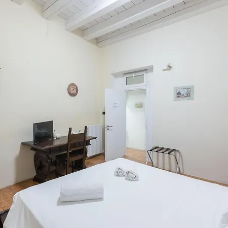 - Le Stanze Del Carro - Guest house