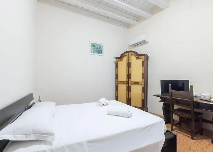 - Le Stanze Del Carro - Pensionat Bologna